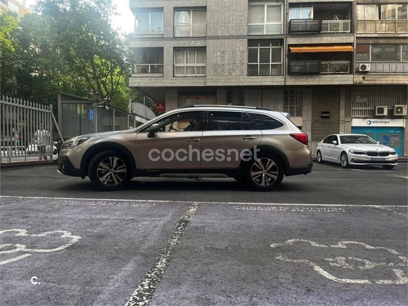 Beige Usado 2018 Subaru Outback SUV | 18.000 € (Precio justo) - Imagen 1/4
