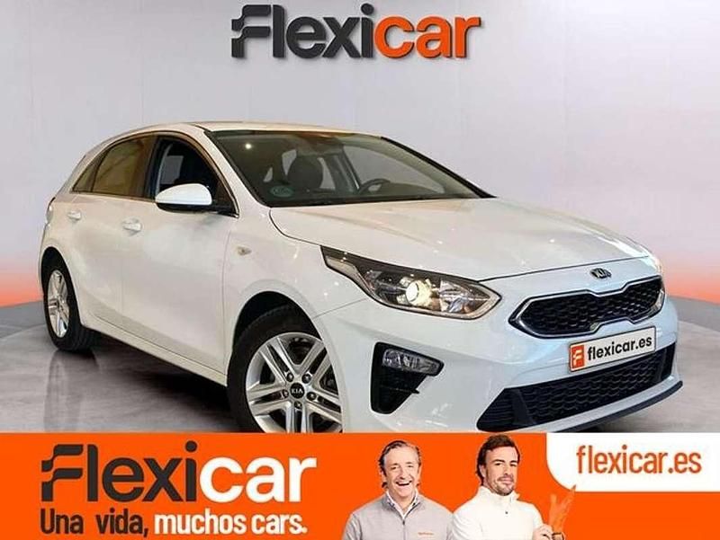 Blanco Usado 2021 Kia Ceed Utilitario | 14.690 € (Precio justo) - Imagen 1/4