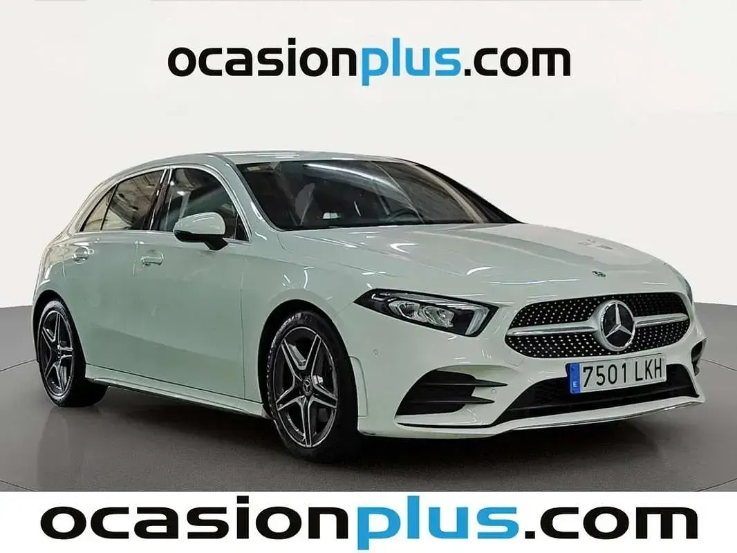 Usado Mercedes A180 AMG 116 CV (85 kW) 2020 Blanco Utilitario