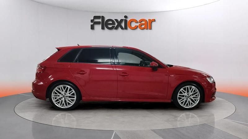 Usado Audi A3 S-Line 150 CV (110 kW) 2018 Rojo Berlina