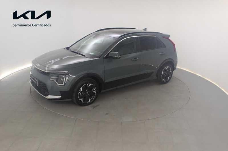Usado Kia e-Niro 150 kW (204 CV) 2023 Verde SUV