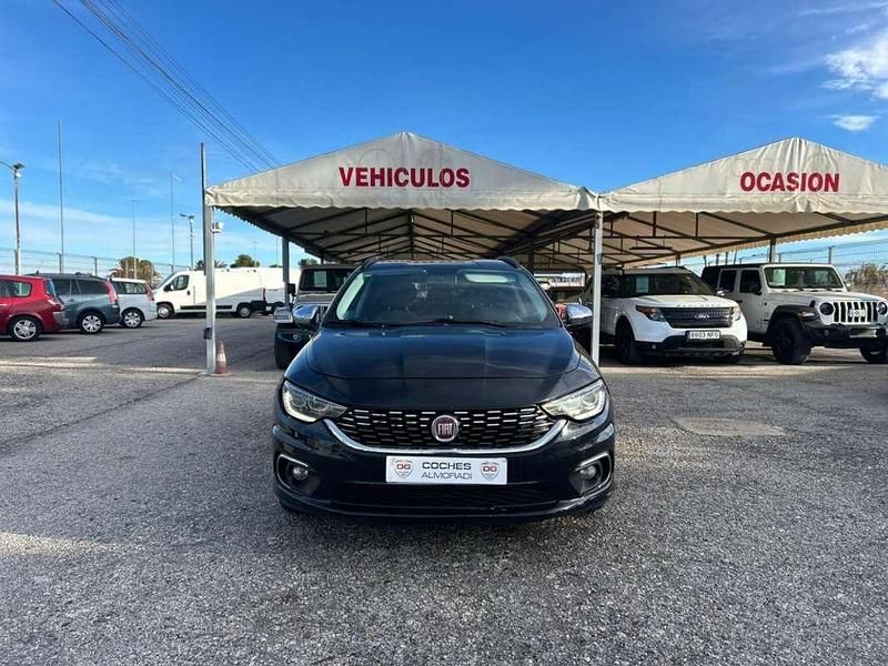 Negro Usado 2018 Fiat Tipo Easy Utilitario | 4990 € (Buen precio) - Imagen 1/4