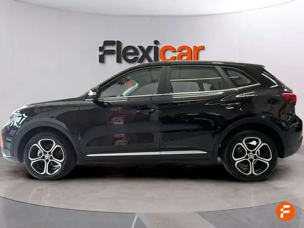 Usado MG ZS Comfort 197 CV (144 kW) 2025 Negro SUV