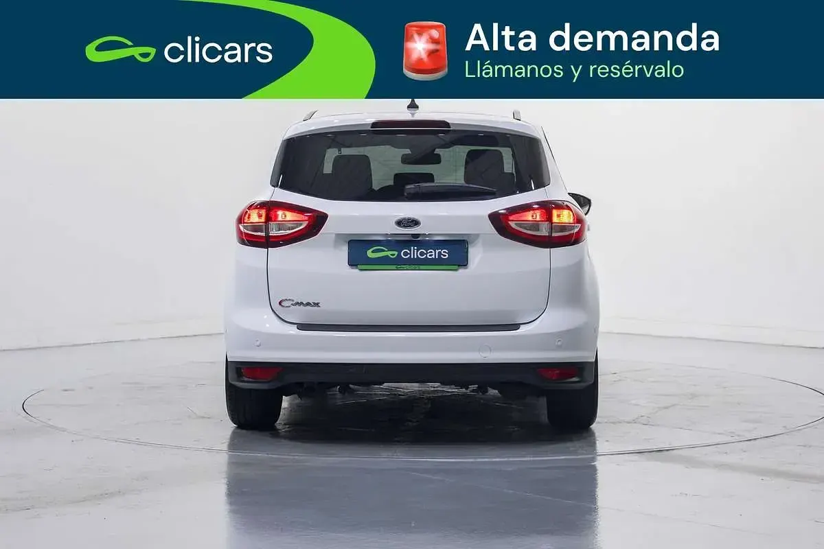 Usado Ford C-MAX Titanium 120 CV (88 kW) 2017 Blanco Monovolumen