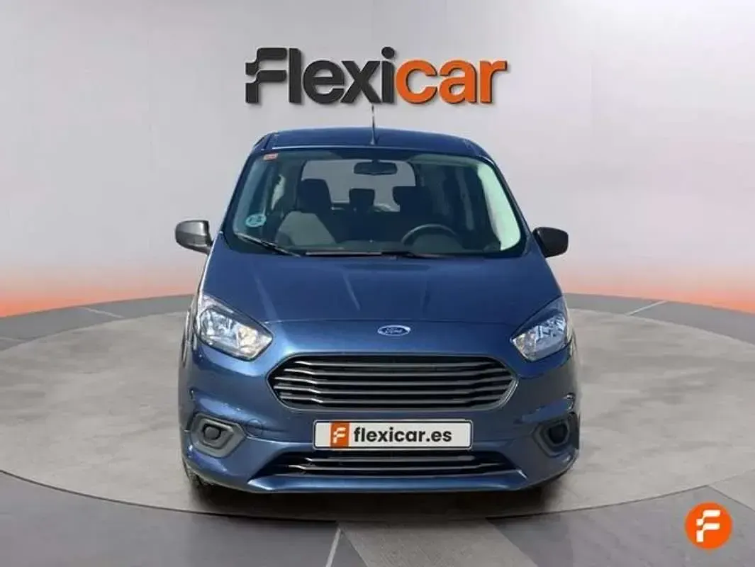 Usado Ford Tourneo Courier Trend 102 CV (75 kW) 2019 Azul Monovolumen