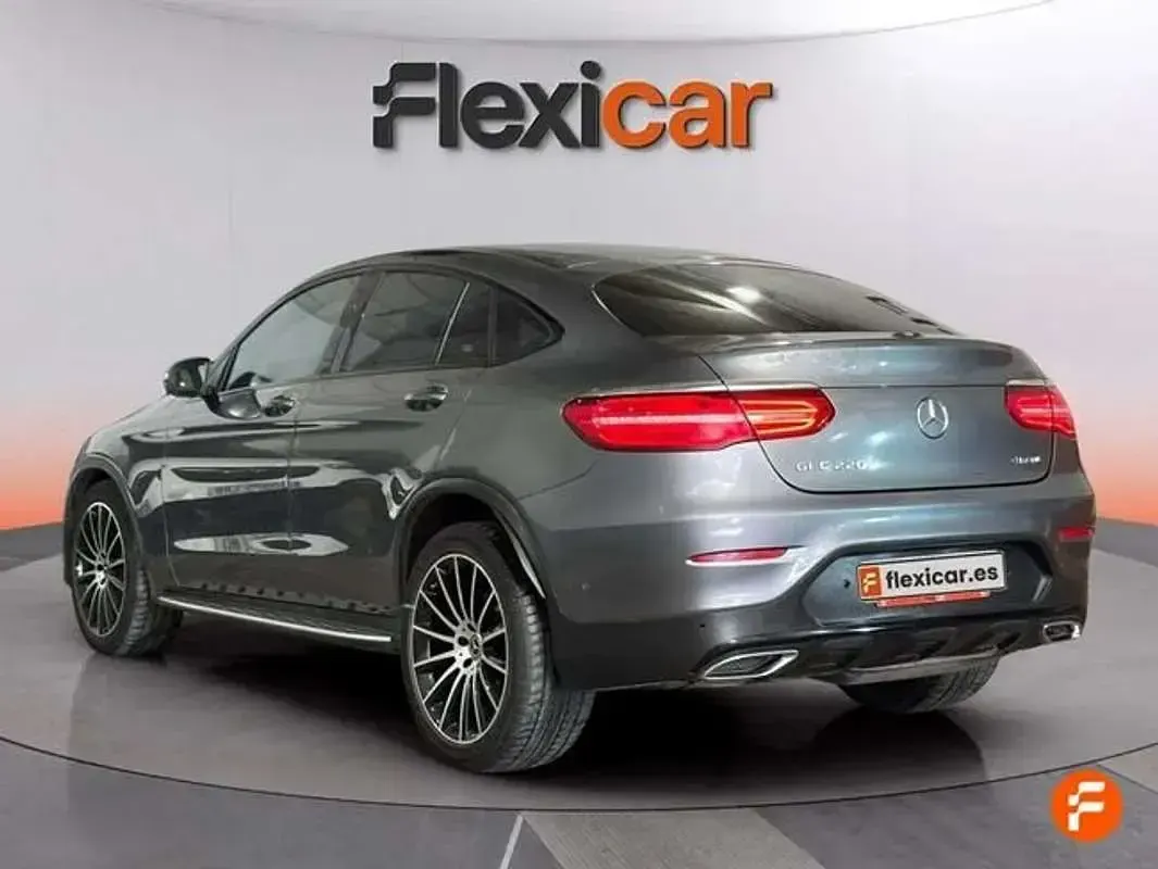 Usado Mercedes GLC220 170 CV (125 kW) 2019 Gris SUV
