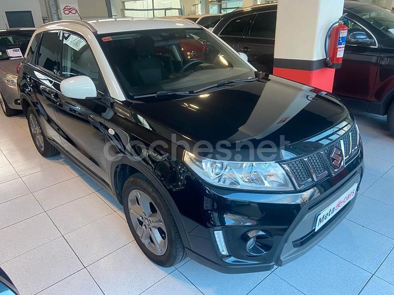 Usado Suzuki Vitara 120 CV (88 kW) 2017 Negro SUV