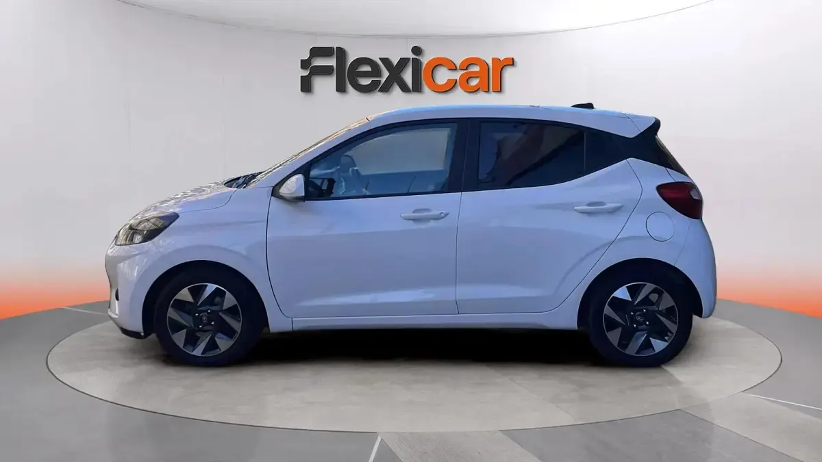 Usado Hyundai i10 67 CV (49 kW) 2024 Blanco Utilitario