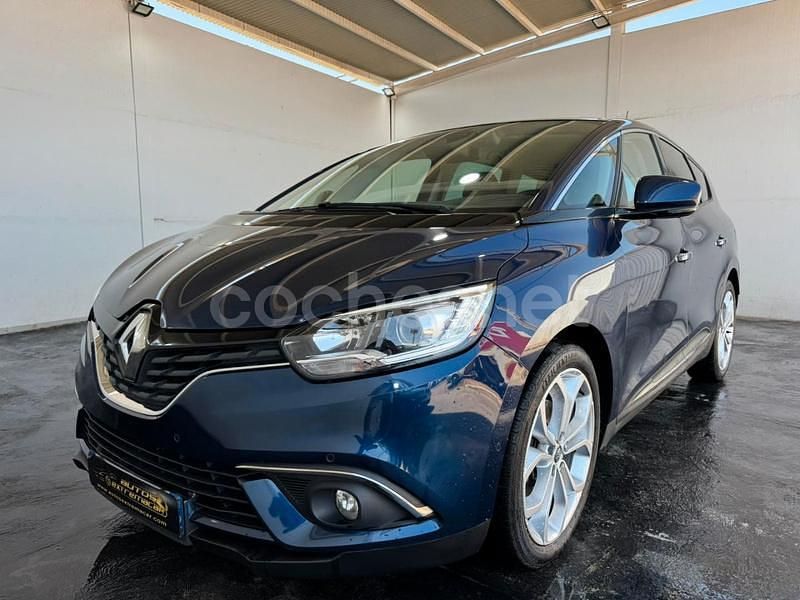 Usado Renault Grand Scénic IV Life 120 CV (88 kW) 2021 Azul Monovolumen