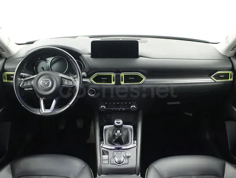 Usado Mazda CX-5 Newground 165 CV (121 kW) 2022 Gris / plata SUV
