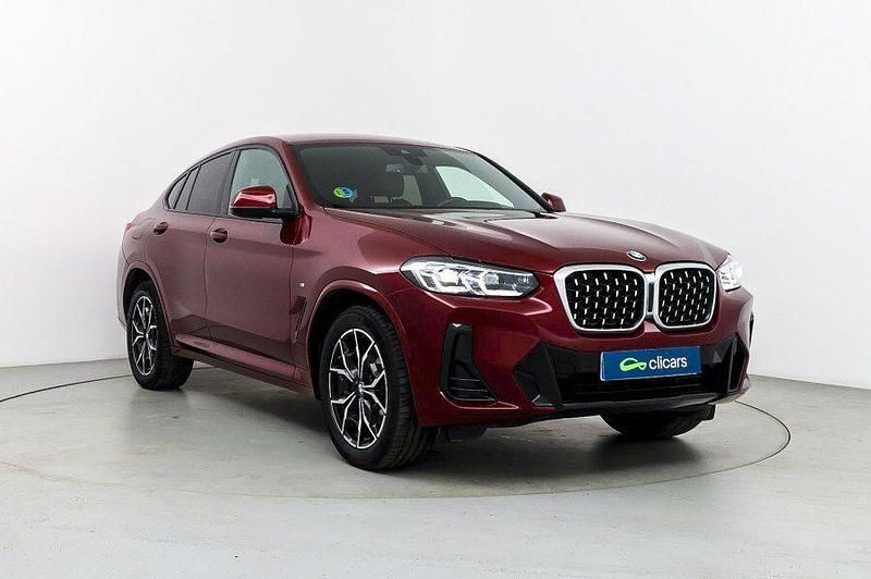 Usado BMW X4 M Sport 190 CV (139 kW) 2024 Rojo SUV