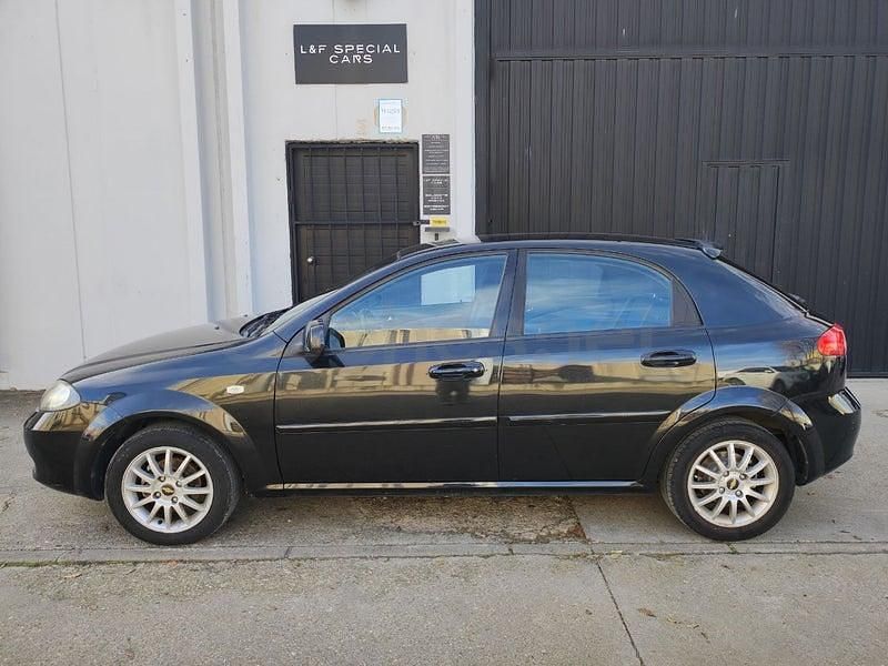 Usado Chevrolet Lacetti SX 109 CV (80 kW) 2009 Negro Berlina