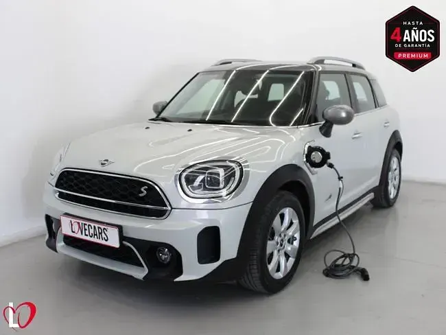 Usado Mini Cooper Countryman 220 CV (161 kW) 2022 Plata SUV