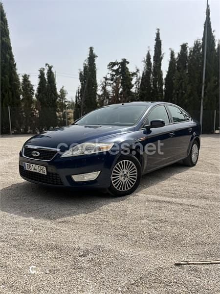 Azul Usado 2008 Ford Mondeo Trend Berlina | 5250 € (Precio justo) - Imagen 1/4