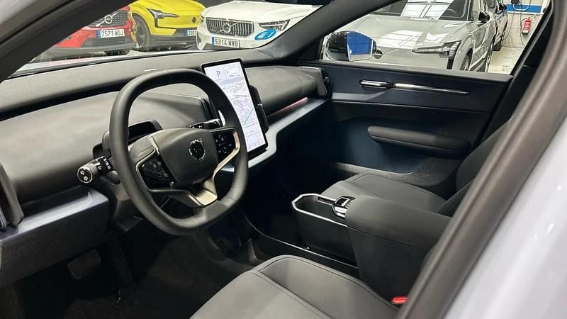 Usado Volvo EX30 Plus 200 kW (272 CV) 2024 SUV