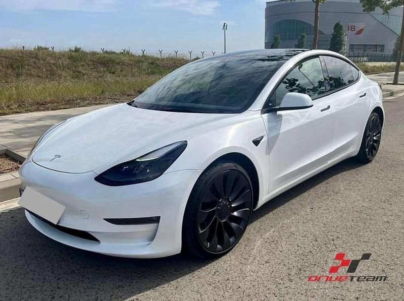 Blanco Usado 2023 Tesla Model 3 Long Range AWD Berlina | 37.900 € (Precio justo) - Imagen 1/1