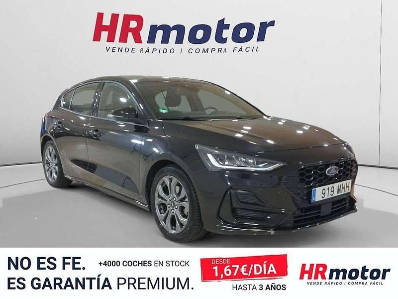 Usado Ford Focus ST-Line 126 CV (92 kW) 2023 Negro Utilitario