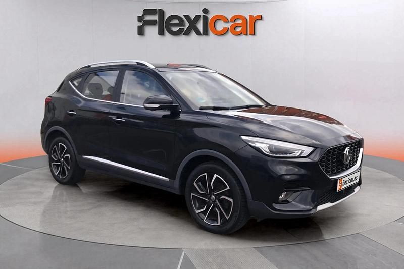 Usado MG ZS Luxury 106 CV (77 kW) 2022 Negro SUV