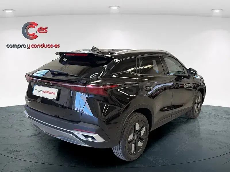 Nuevo Omoda 5 147 CV (108 kW) 2025 Gris / plata SUV
