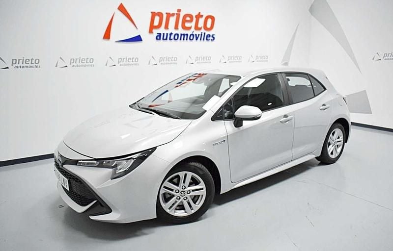 Usado Toyota Corolla Active 122 CV (89 kW) 2022 Gris Utilitario