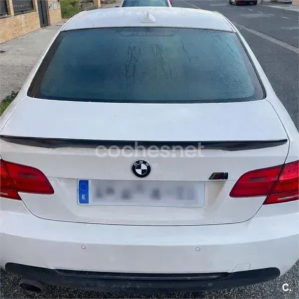 Usado BMW 320 177 CV (130 kW) 2011 Blanco Coupe