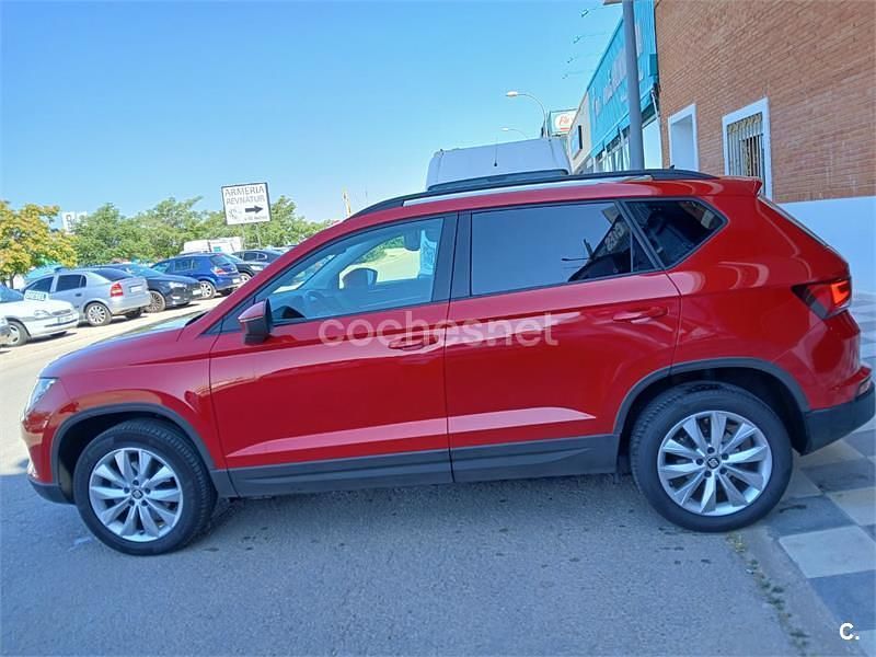 Usado Seat Ateca Style 115 CV (84 kW) 2020 Rojo SUV