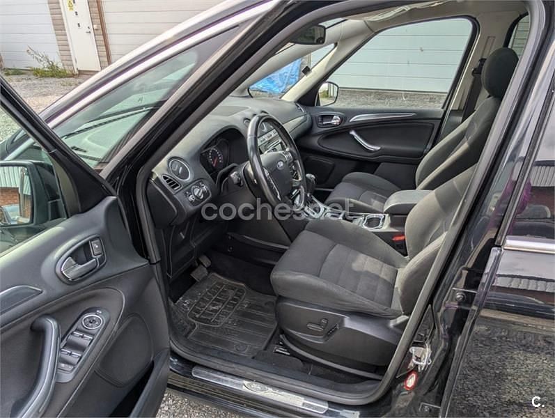 Usado Ford S-MAX Limited 115 CV (84 kW) 2013 Negro Monovolumen