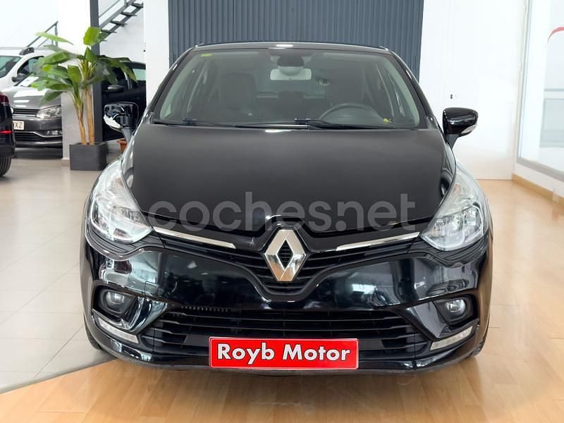 Usado Renault Clio IV LIMITED 90 CV (66 kW) 2017 Negro Utilitario