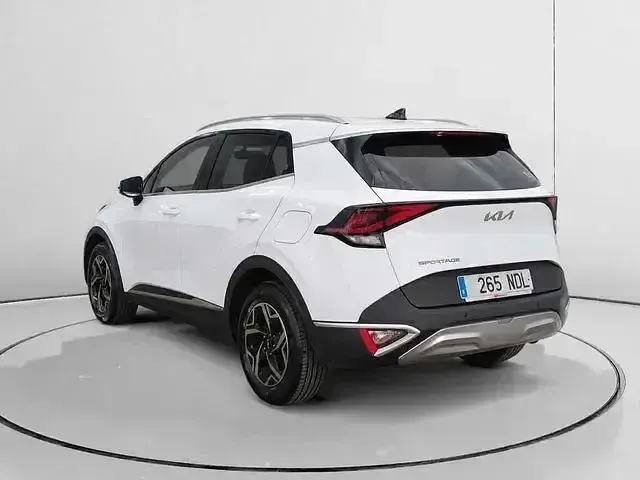 Usado Kia Sportage 160 CV (117 kW) 2025 Blanco SUV