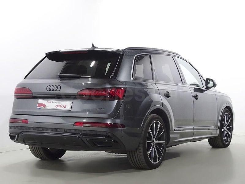 Usado Audi Q7 286 CV (210 kW) 2024 Gris / plata SUV