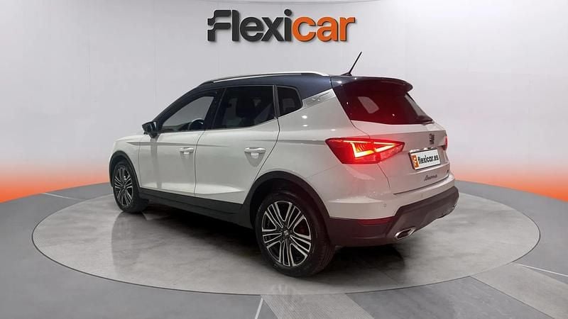 Usado Seat Arona FR 116 CV (85 kW) 2024 Blanco SUV