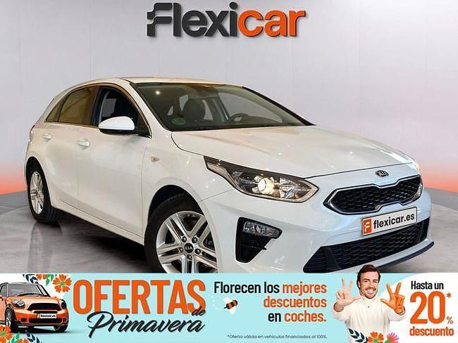 Usado Kia Ceed 120 CV (88 kW) 2021 Blanco Utilitario