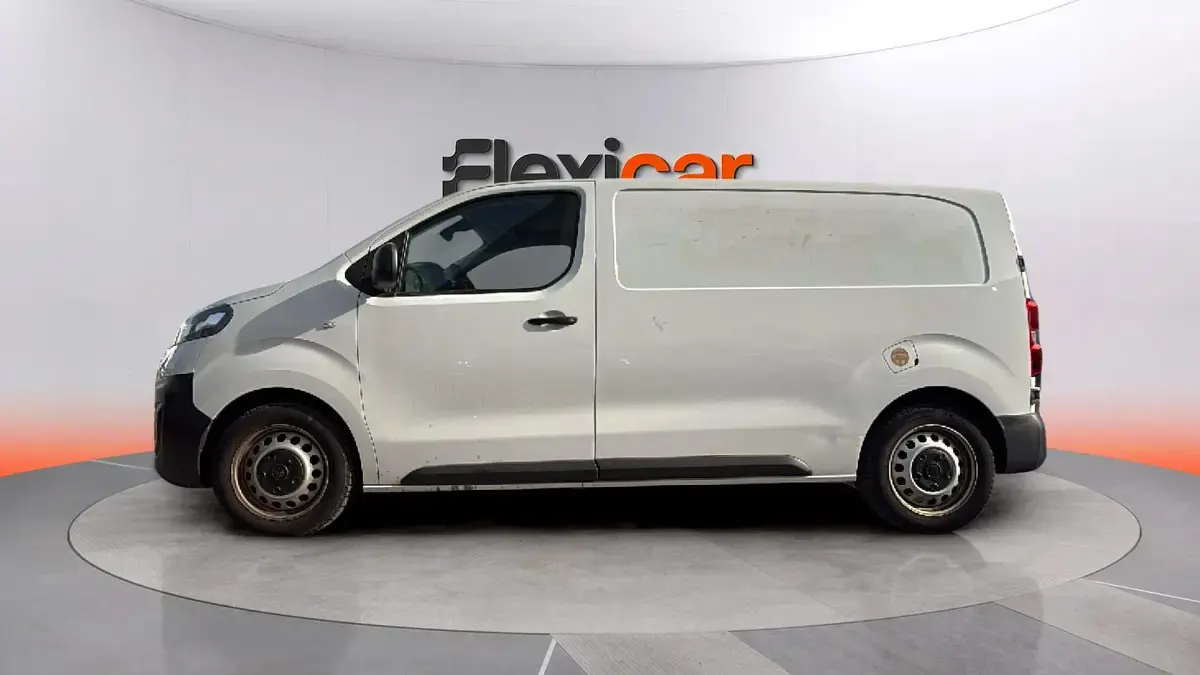 Usado Fiat Scudo 120 CV (88 kW) 2023 Blanco Van