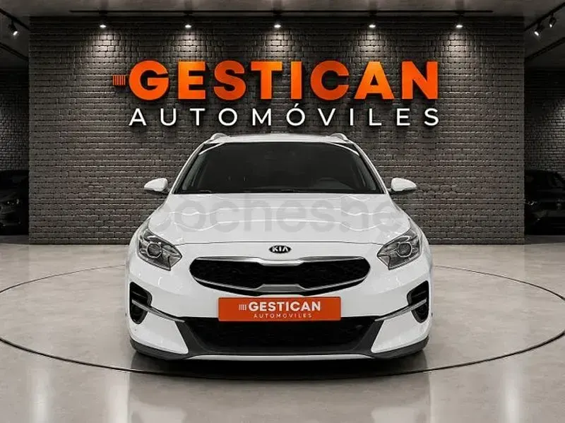 Usado Kia XCeed 141 CV (103 kW) 2021 Blanco SUV