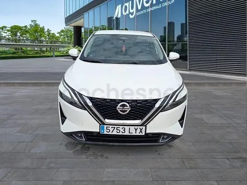 Usado Nissan Qashqai Acenta 140 CV (102 kW) 2022 Blanco SUV