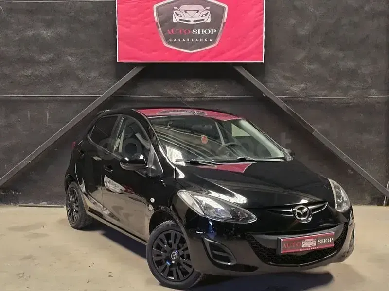 Occasion Mazda 2 Style 75 PK (55 kW) 2012 Zwart Hatchback