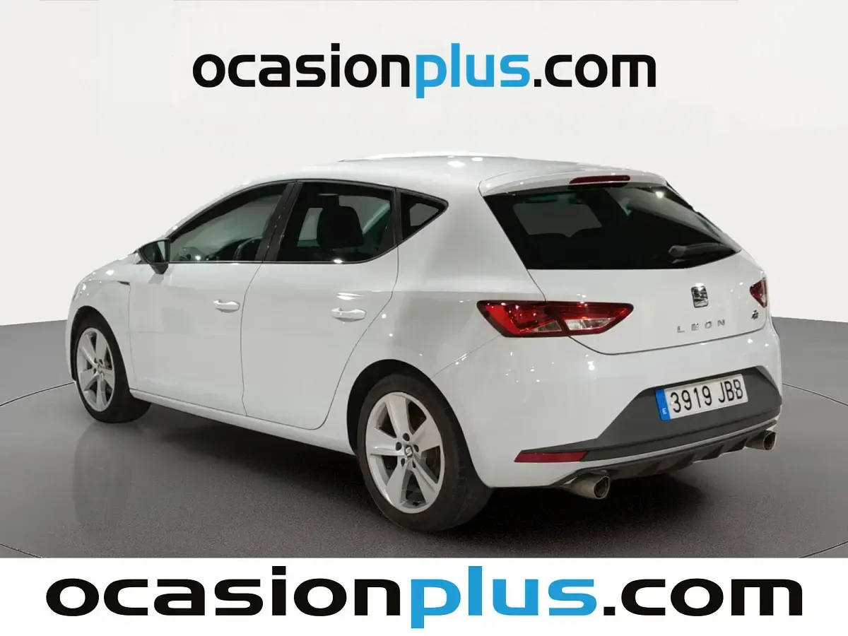 Usado Seat Leon FR 150 CV (110 kW) 2014 Blanco Utilitario