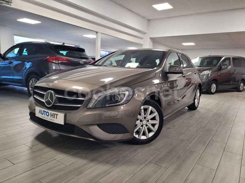 Marrón Usado 2013 Mercedes A180 Style Berlina | 13.499 € (Buen precio) - Imagen 1/4