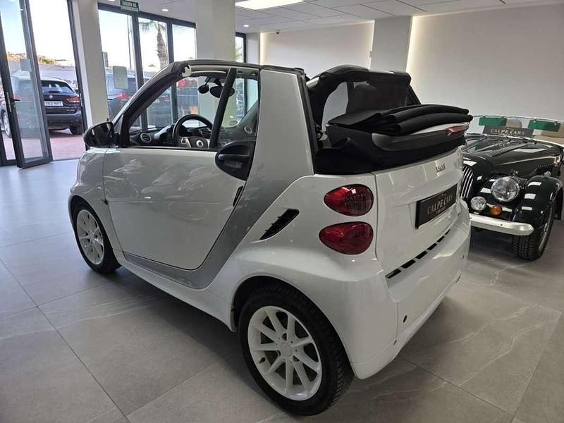 Usado Smart ForTwo Cabrio Passion 84 CV (61 kW) 2012 Blanco Descapotable
