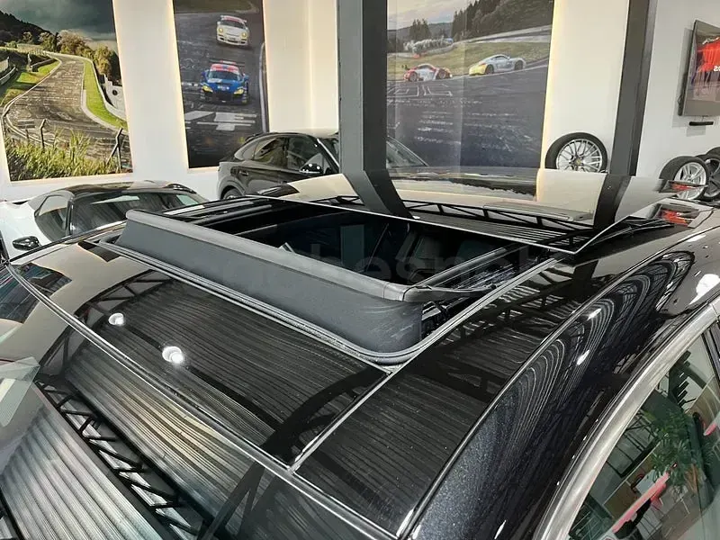 Usado Maserati Grecale GT 300 CV (220 kW) 2023 Negro SUV