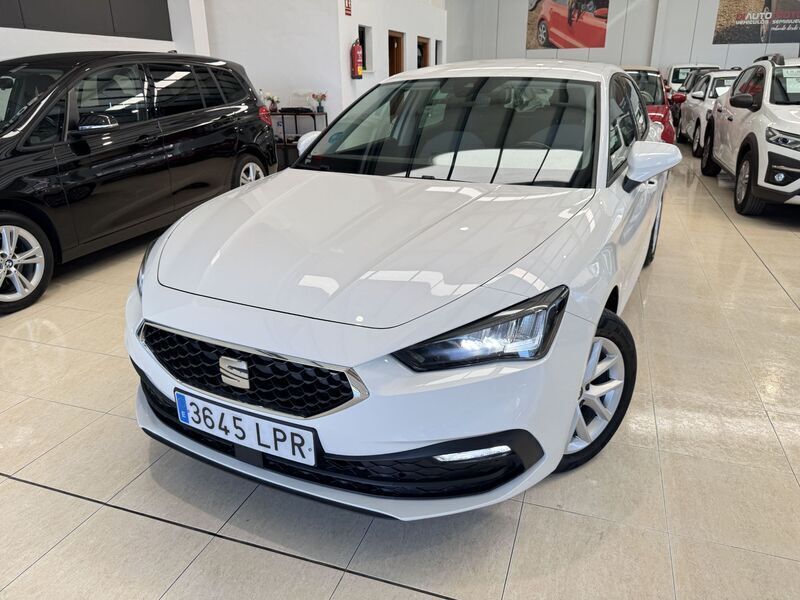Blanco Usado 2021 Seat Leon Style Berlina | 19.899 € (Precio justo) - Imagen 1/4