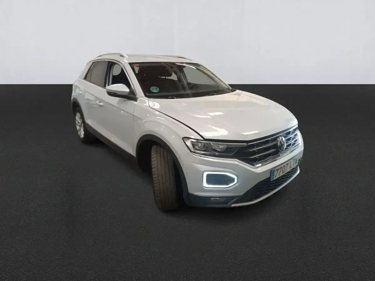 Usado VW T-Roc Advance 150 CV (110 kW) 2021 Gris SUV