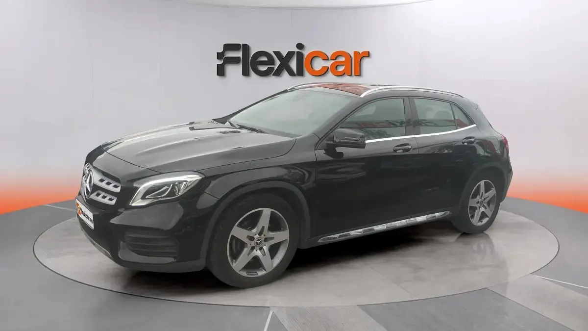 Usado Mercedes GLA250 Style 211 CV (155 kW) 2017 Negro SUV