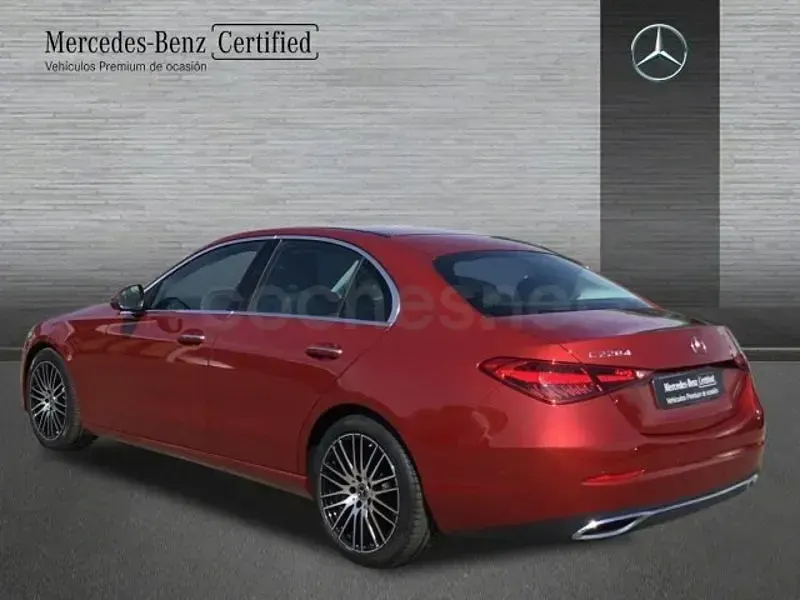 Usado Mercedes C220 200 CV (147 kW) 2023 Rojo Berlina