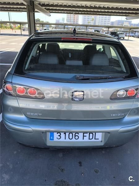 Usado Seat Ibiza Reference 100 HP (73 kW) 2006 Cinzento Citadino