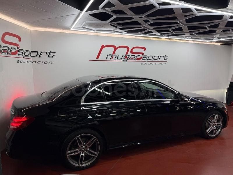 Usado Mercedes E200 150 CV (110 kW) 2017 Negro Berlina
