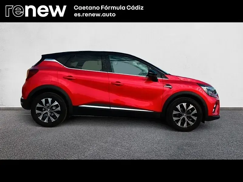 Usado Renault Captur Techno 90 CV (66 kW) 2023 Rojo SUV
