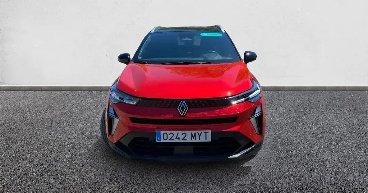 Usado Renault Captur Techno 100 CV (73 kW) 2025 SUV