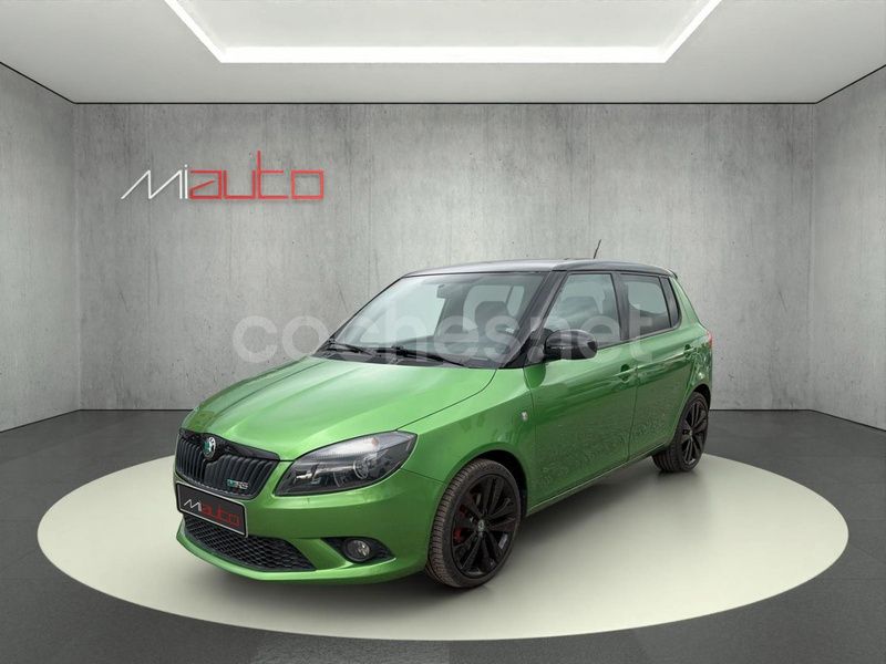 Verde Usado 2012 Skoda Fabia RS Berlina | 9900 € (Un poco caro) - Imagen 1/4