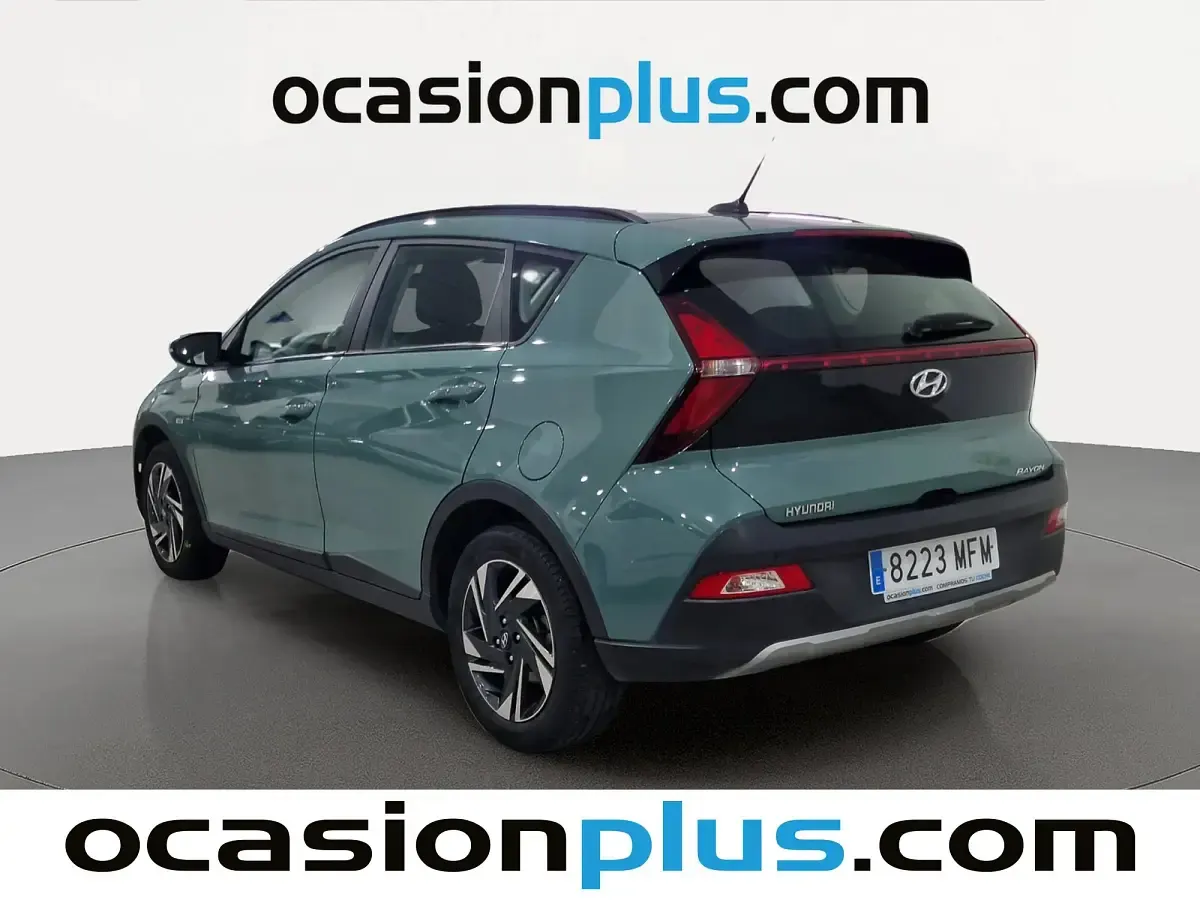 Usado Hyundai Bayon 101 CV (74 kW) 2023 Verde SUV